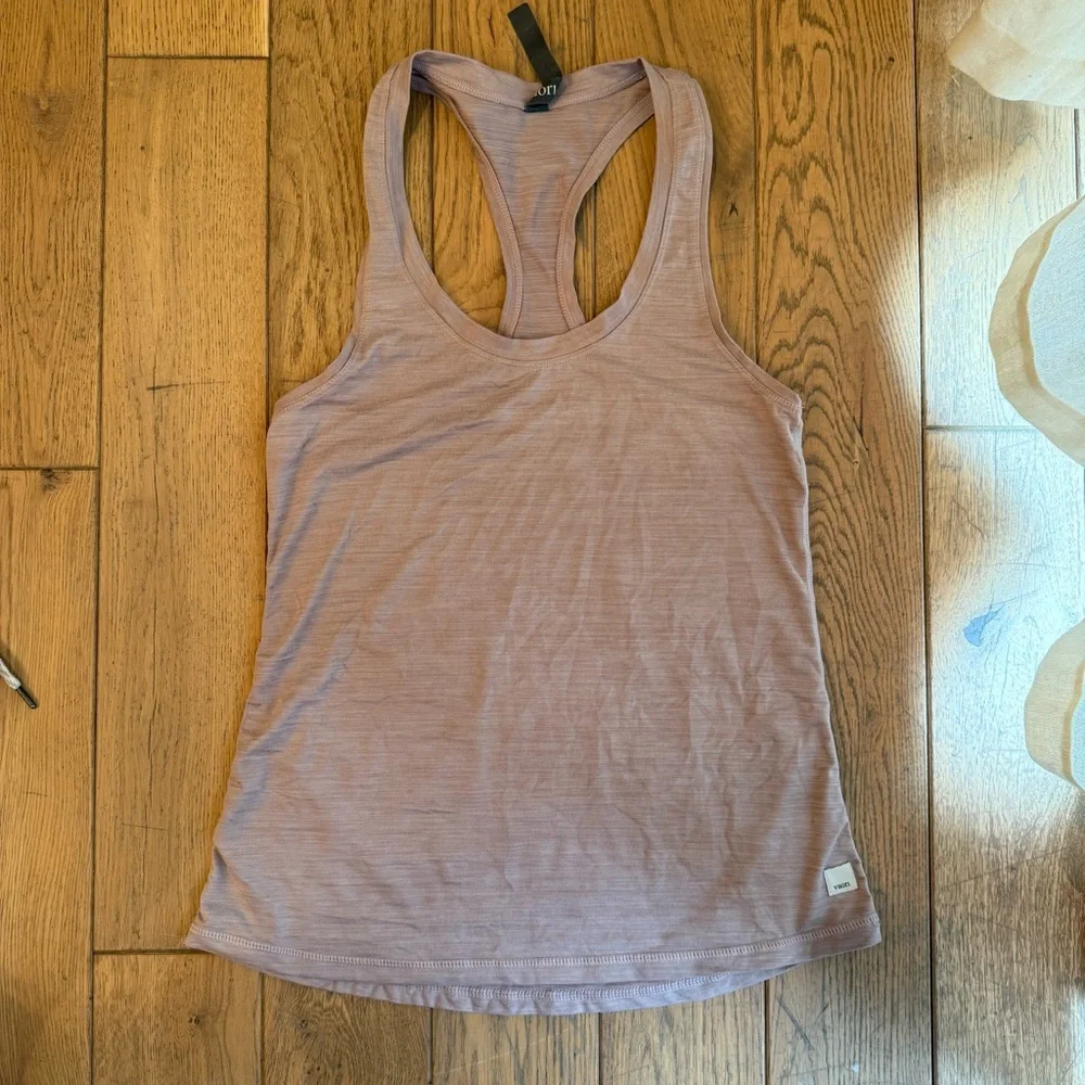 Vuori Lux performance Racerback Tank Top - Picture 3 of 7